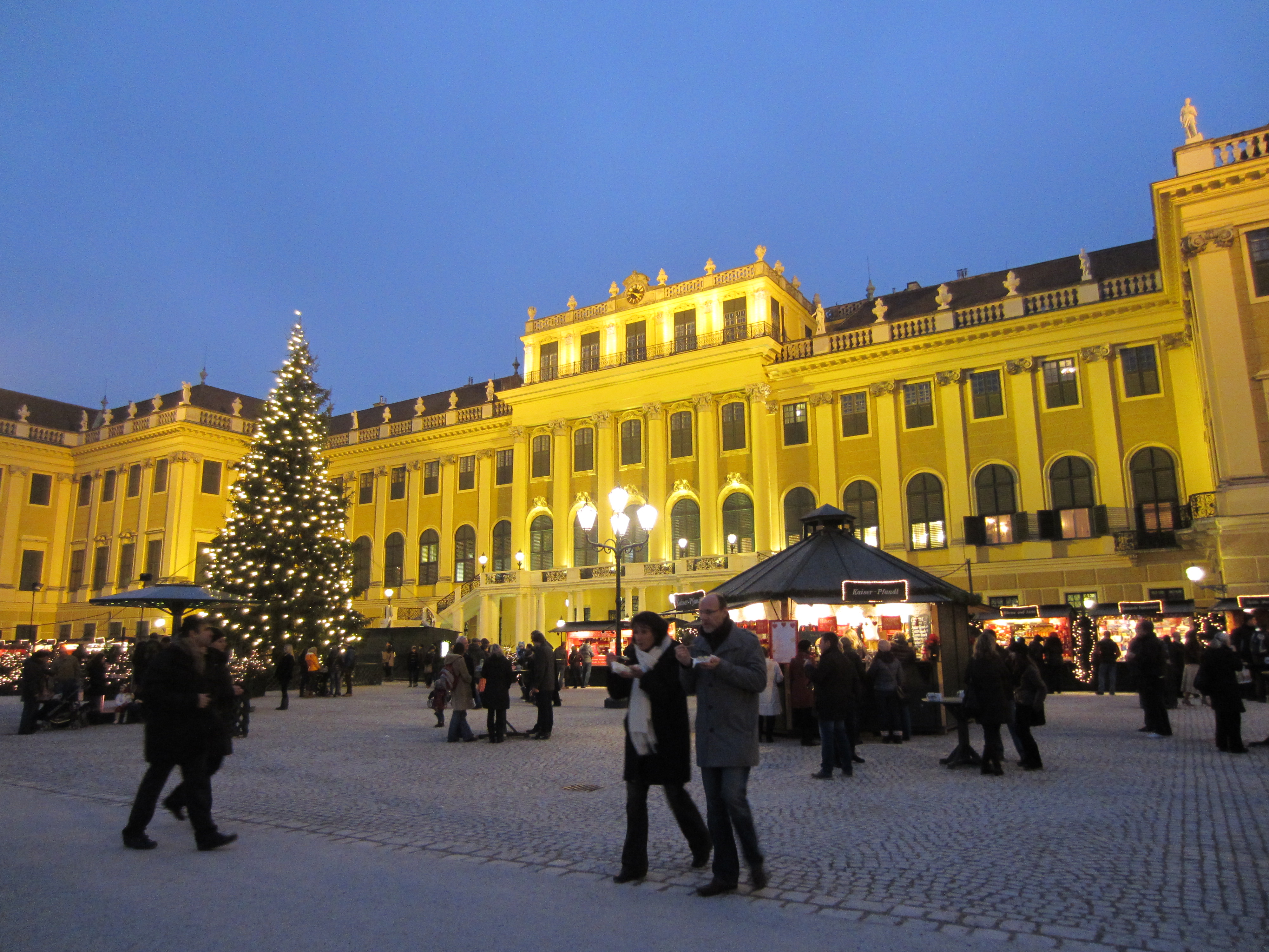christmas-market-in-vienna
